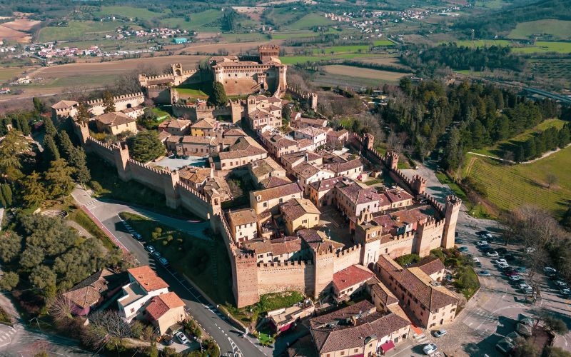 CAPODANNO TRA I BORGHI PIÙ BELLI DELLE MARCHE

